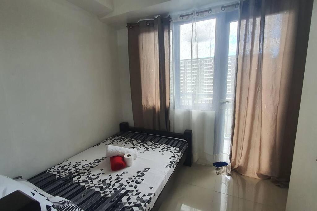 Ezbeds Near Mall Of Asia مانيلا المظهر الخارجي الصورة